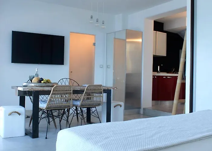 Kastro Apartamento *